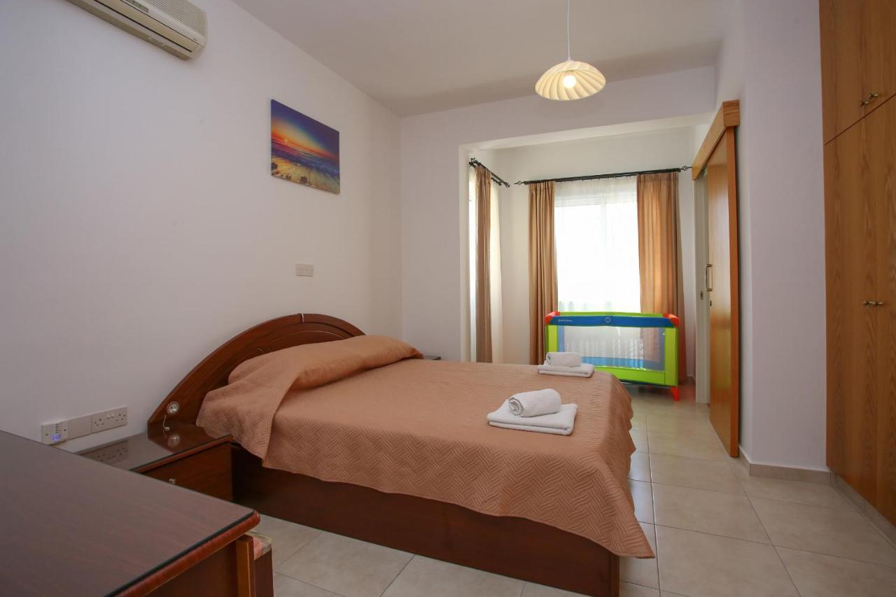 Villa Star House Paphos Esterno foto