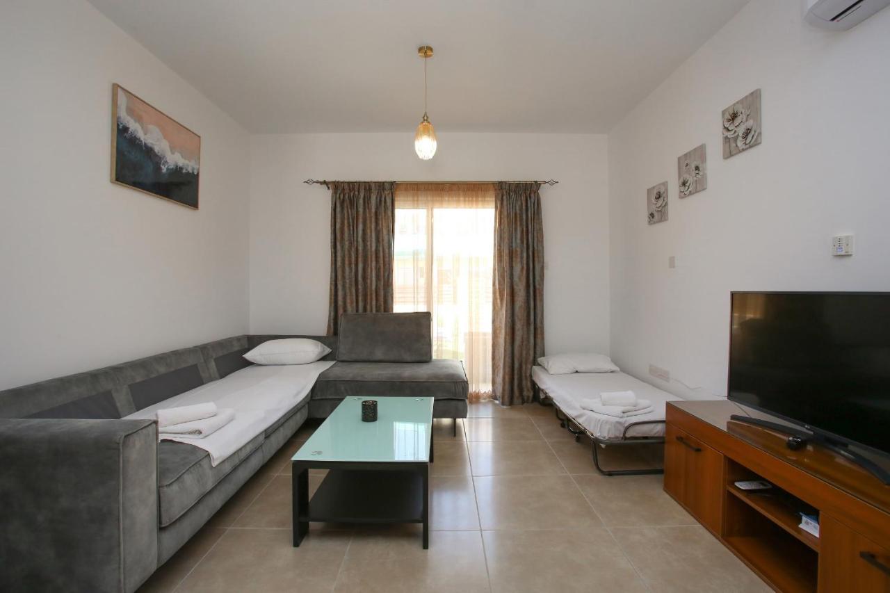 Villa Star House Paphos Esterno foto