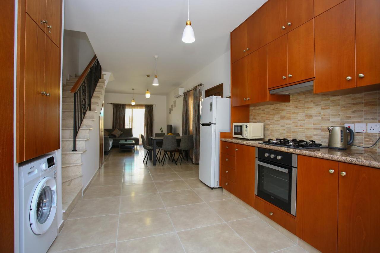 Villa Star House Paphos Esterno foto